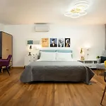 Guicciardini Apartment